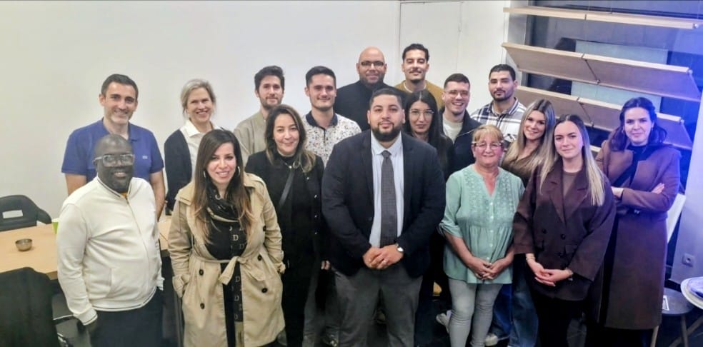 Photo de groupe de l'équipe Brondillants – Bron Brillant pour les élections municipales à Bron 2026